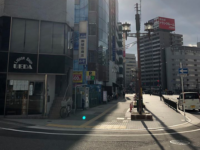 地下鉄からのアクセス方法
